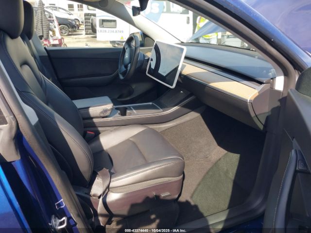 2022 TESLA MODEL Y 7SAYGDEE6NF387059 Photo 4
