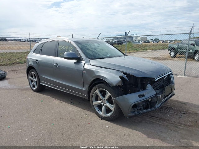 2014 AUDI Q5 WA1DGAFP9EA005488 Photo 0