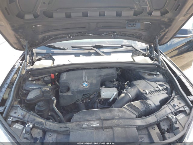 WBAVL1C59EVY17503 BMW X1