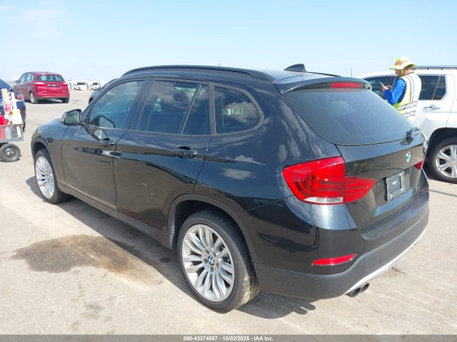 WBAVL1C59EVY17503 BMW X1