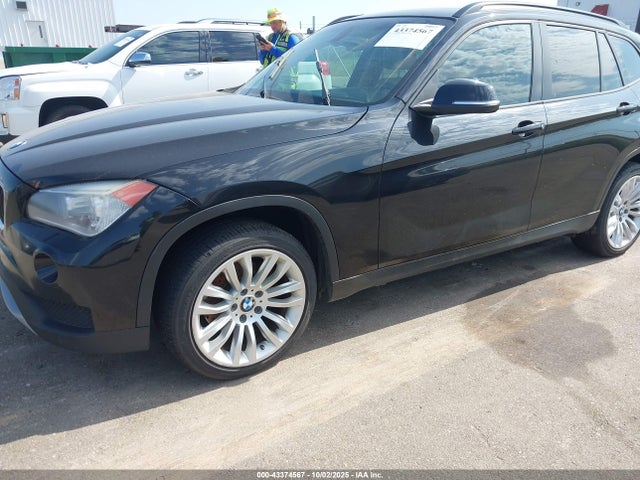 WBAVL1C59EVY17503 BMW X1