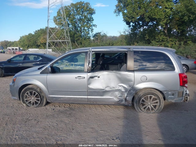 2016 Dodge Grand Caravan Se Plus მანქანა იყიდება აუქციონზე, vin: 2C4RDGBG8GR182495, აუქციონის ნომერი: 43374617