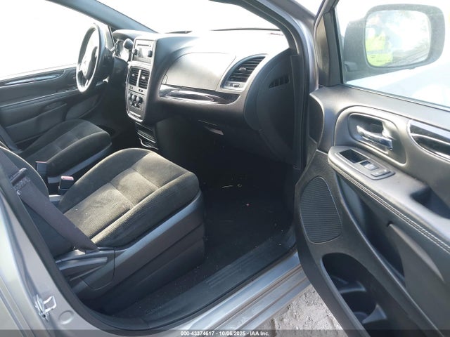 2016 Dodge Grand Caravan Se Plus მანქანა იყიდება აუქციონზე, vin: 2C4RDGBG8GR182495, აუქციონის ნომერი: 43374617