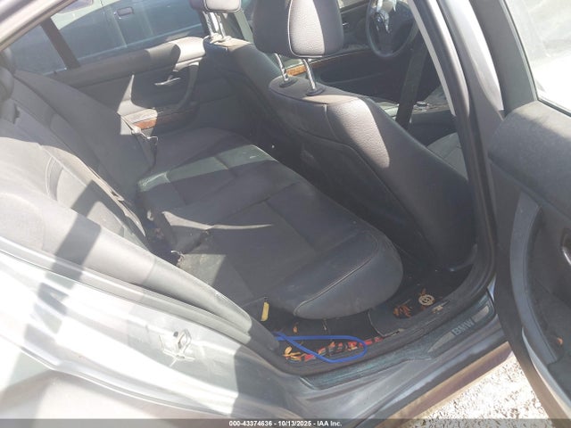 43374636 :رقم المزاد ، WBAPH5C56BA441539 vin ، 2011 Bmw 328i مزاد بيع