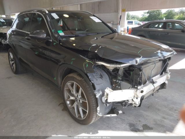 2020 MERCEDES-BENZ GLC 300 WDC0G8DB8LF678321
