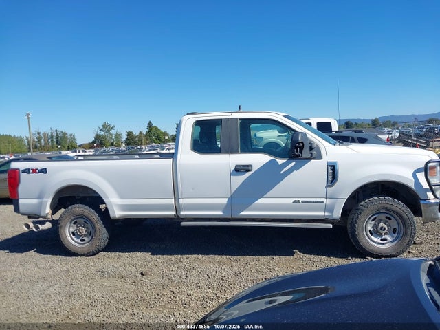 1FT7X2BT3MED57176 Ford F250