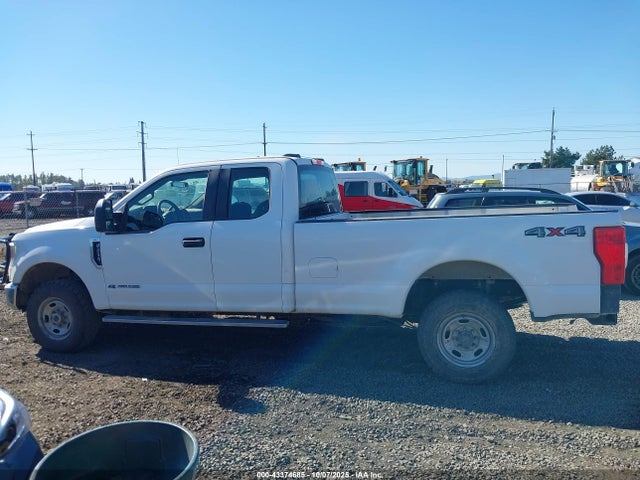 1FT7X2BT3MED57176 Ford F250