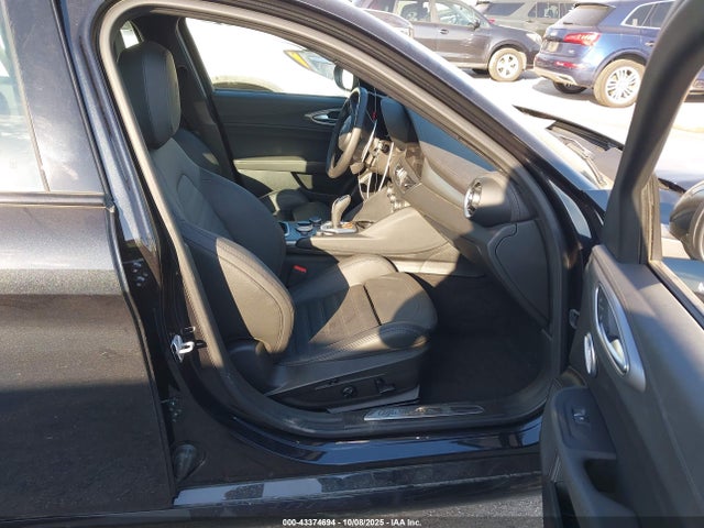 2024 ALFA ROMEO GIULIA ZARFAMBN8R7681865 Photo 4