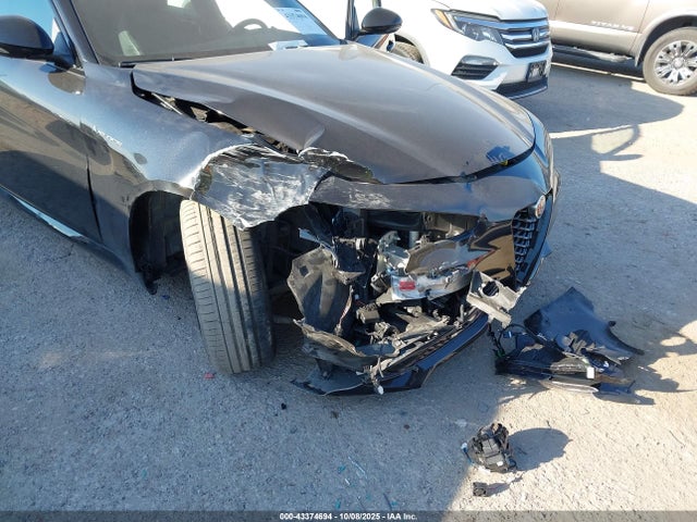 2024 ALFA ROMEO GIULIA ZARFAMBN8R7681865 Photo 5