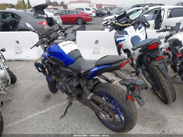 JYARM32Y1RA001788 Yamaha Mt07 C