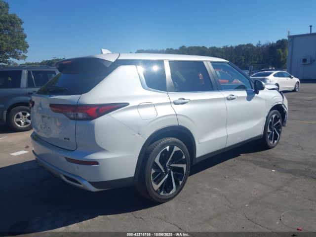 2022 MITSUBISHI OUTLANDER JA4J3UA80NZ004716 Photo 3