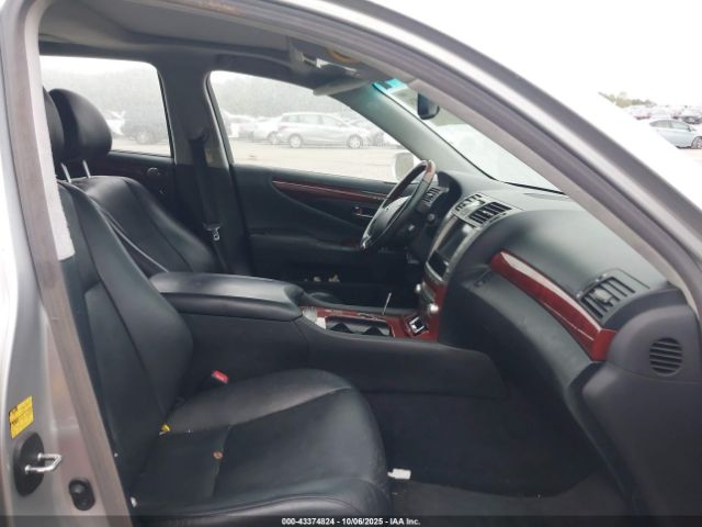 2011 LEXUS LS 460 JTHDL5EF4B5003720 Photo 4