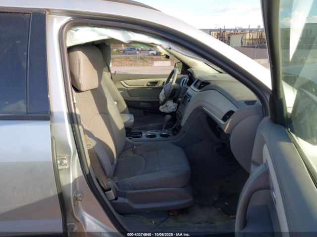 2014 CHEVROLET TRAVERSE 1GNKRFED0EJ173331 Photo 4