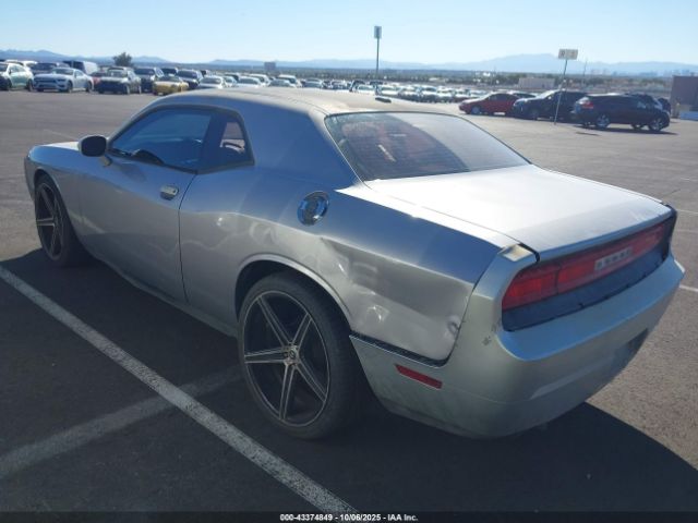 2014 DODGE CHALLENGER 2C3CDYAG6EH111459 Photo 2