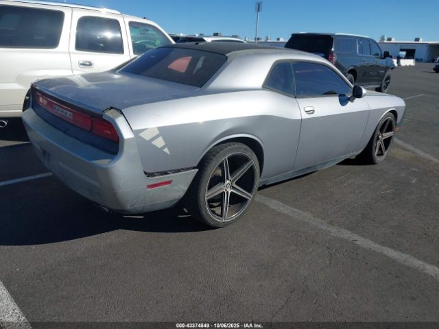 2014 DODGE CHALLENGER 2C3CDYAG6EH111459 Photo 3
