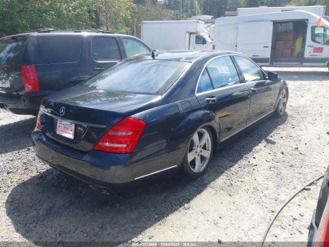 2011 MERCEDES-BENZ S 550 WDDNG7BB3BA408679 Photo 3