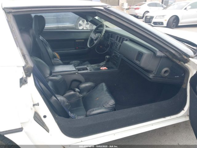 1989 CHEVROLET CORVETTE 1G1YY2184K5105389 Photo 4