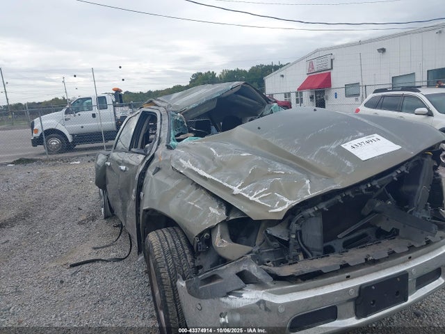 2015 RAM 1500 1C6RR6LT9FS634885 Photo 5