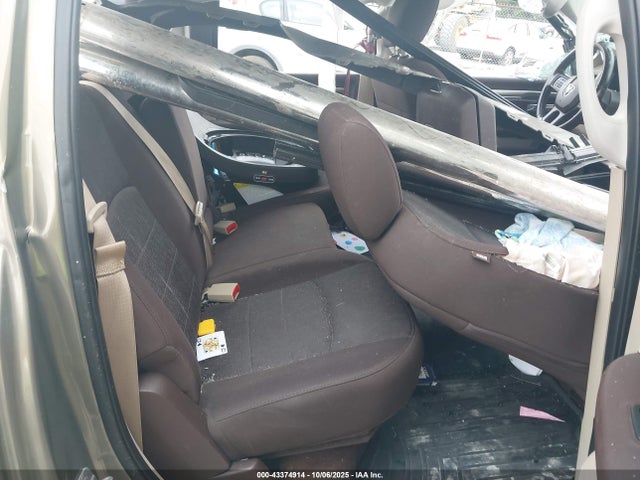 2015 RAM 1500 1C6RR6LT9FS634885 Photo 7