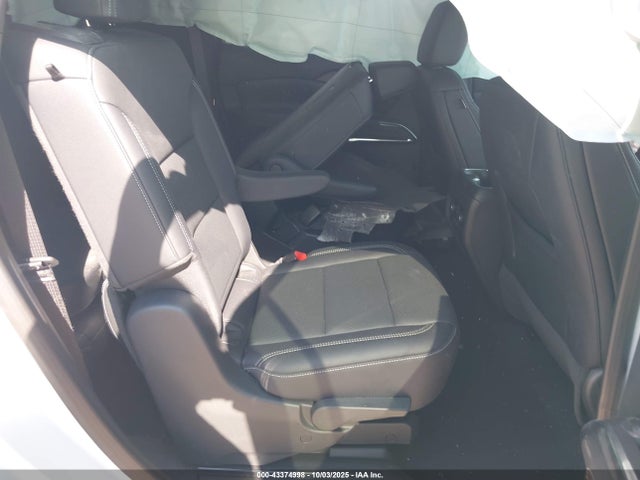 Chevrolet lk0 2025 1GNEVGRS5SJ164840 Image 8