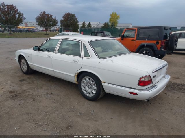 1998 JAGUAR XJ8 SAJHX1241WC821895 Photo 2