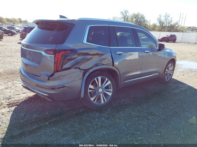 2021 CADILLAC XT6 1GYKPFRS5MZ167672 Photo 3