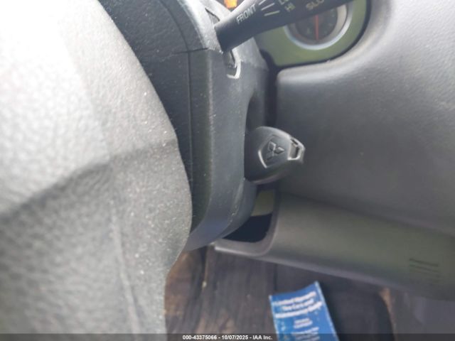 2011 MITSUBISHI ECLIPSE 4A31K5DF5BE004073 Photo 10