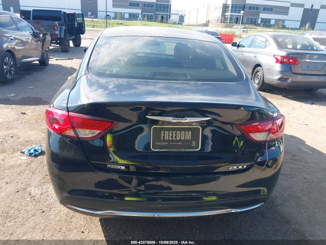 Продажа на аукционе авто 2015 Chrysler 200 Limited, vin: 1C3CCCAB6FN534819, номер лота: 43375086