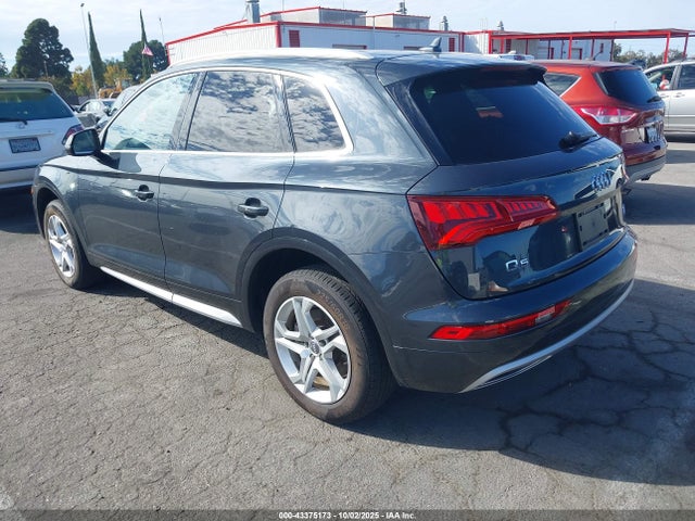 2018 AUDI Q5 WA1BNAFY7J2206803 Photo 2