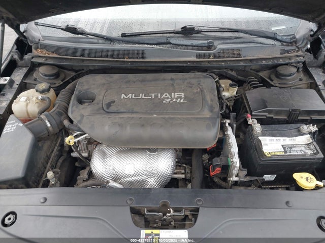Chrysler 200 2015 1C3CCCAB4FN734940 Image 10