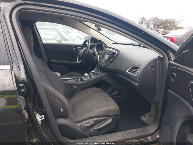 Chrysler 200 2015 1C3CCCAB4FN734940 Image 5