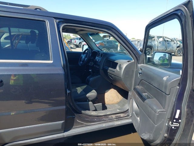 Jeep Patriot Altitude 2014 1C4NJPBA7ED691237 Image 5