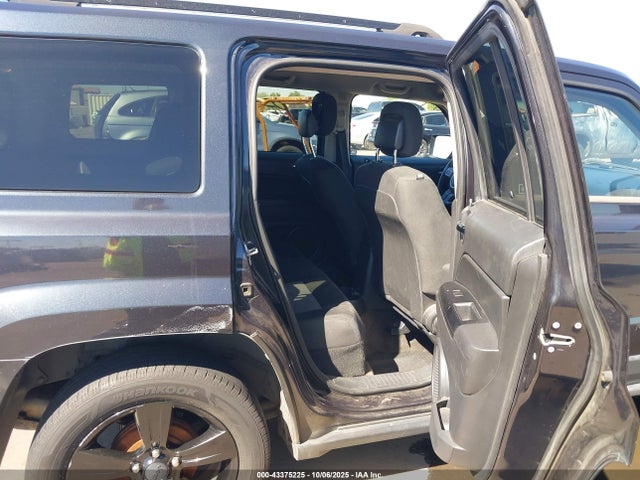 Jeep Patriot Altitude 2014 1C4NJPBA7ED691237 Image 8