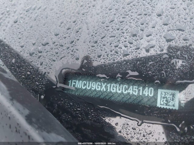 Ford 2016 2016 1FMCU9GX1GUC45140 Image 9