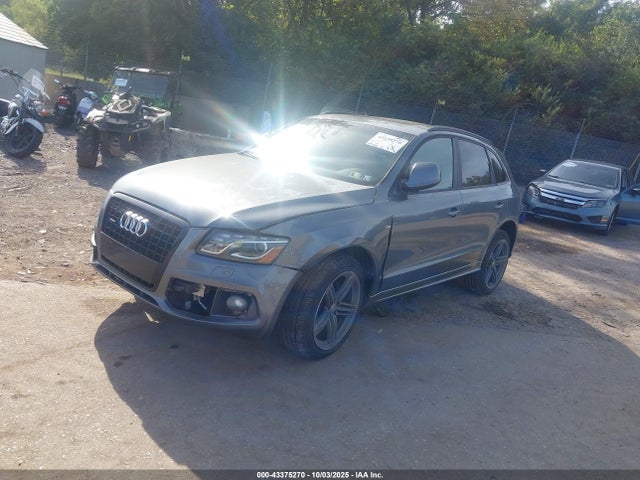 2012 AUDI Q5 WA1DKAFP4CA102268 Photo 1