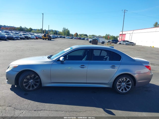 Продажа на аукционе авто 2006 Bmw 550i, vin: WBANB53566CP01599, номер лота: 43375330