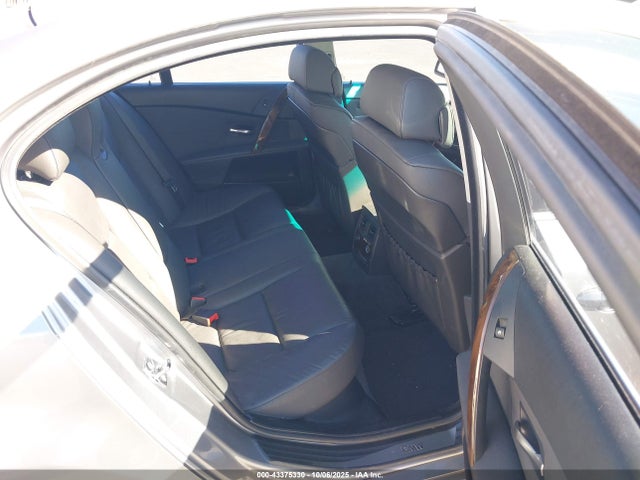 Продажа на аукционе авто 2006 Bmw 550i, vin: WBANB53566CP01599, номер лота: 43375330