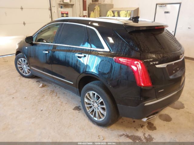 2018 CADILLAC XT5 1GYKNDRS3JZ170849 Photo 2
