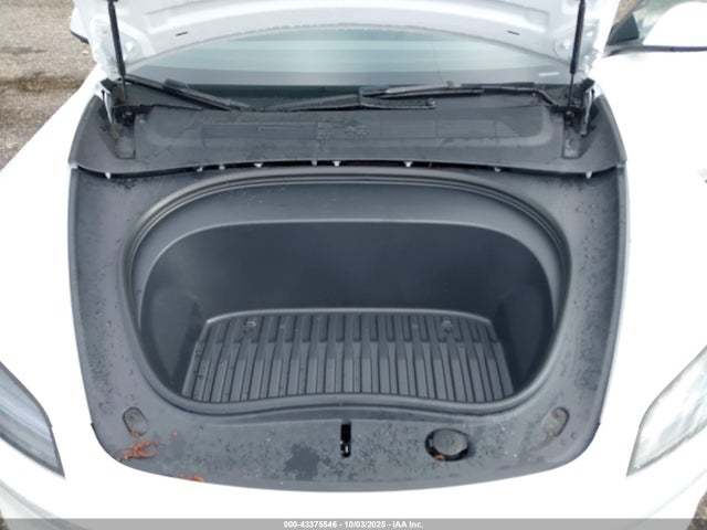 2024 TESLA MODEL 3 5YJ3E1EA1RF870022 Photo 9