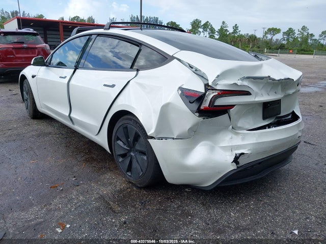 2024 TESLA MODEL 3 5YJ3E1EA1RF870022 Photo 2