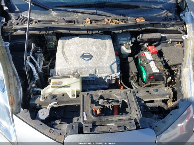 Nissan Leaf 2014 1N4AZ0CP6EC332474 Image 10