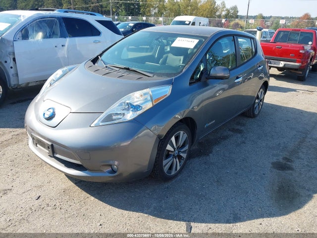 Nissan Leaf 2014 1N4AZ0CP6EC332474 Image 2