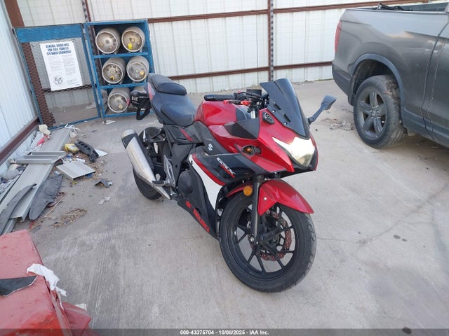 Продаж на аукціоні авто 2019 Suzuki Gsx250r M/zm/za, vin: LC6DN11A0K1100303, номер лоту: 43375704