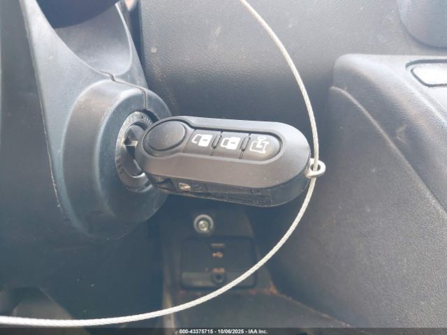 2015 RAM PROMASTER 1500 3C6TRVNGXFE513866 Photo 10