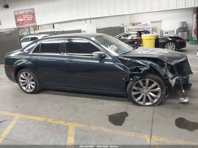 2C3CCAAG4JH253863 Chrysler 300 Touring