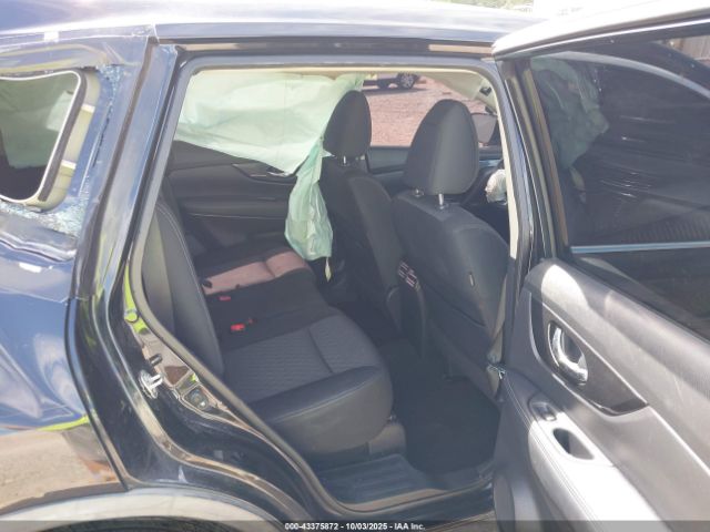 2018 NISSAN ROGUE KNMAT2MT4JP551696 Photo 7