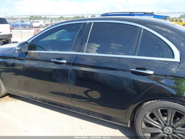 Aukcja sprzedaży 2021 Mercedes-benz E 350, vin: W1KZF8DB0MA931913, numer aukcji: 43376021