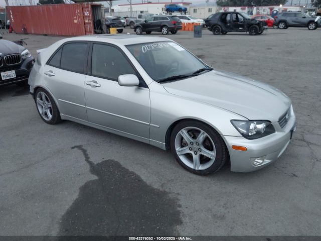2001 LEXUS IS 300 JTHBD182010025120