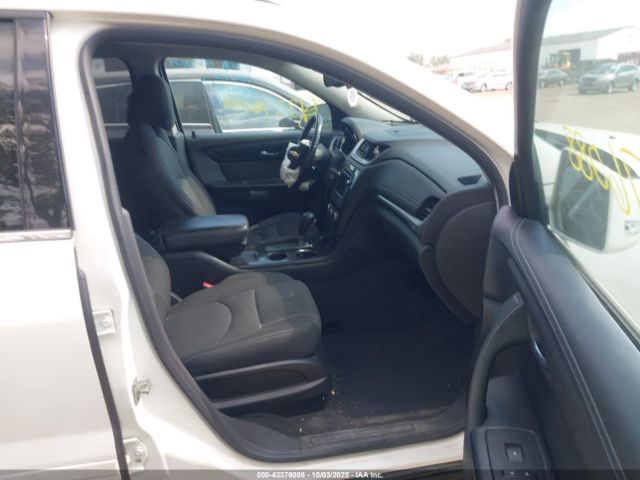 2015 CHEVROLET TRAVERSE 1GNKRGKD2FJ171074 Photo 4