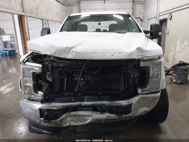 Ford F-350 Xlt 2018 1FT8W3B65JEC00963 Image 13